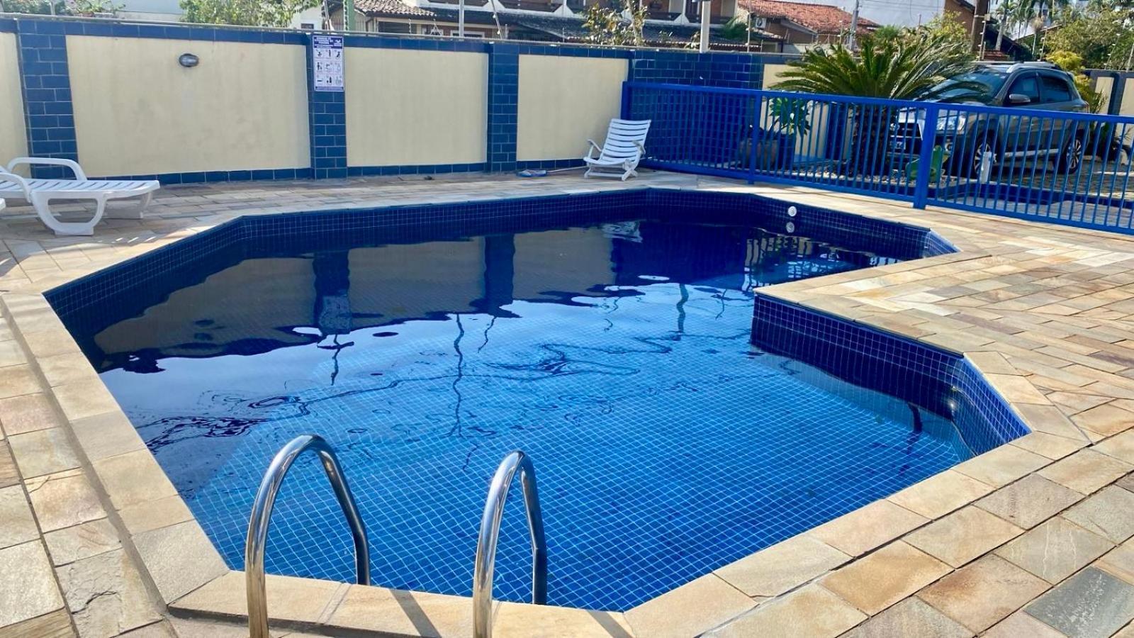 Lindo Apto Praia Martin De Sa Em Condominio Com Piscina, Estacionamento, Wi-Fi 150Mbps,Perto Do Mar!!! Caraguatatuba Exterior foto